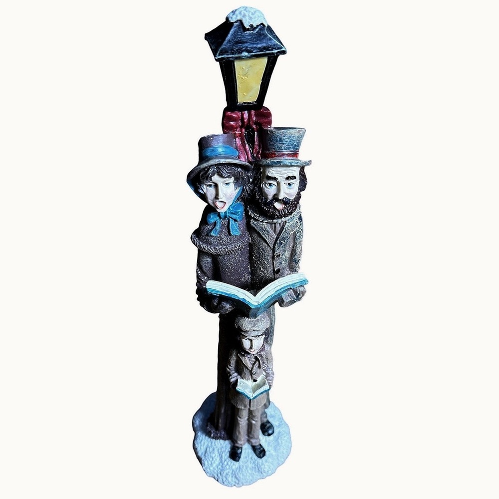 Retro Christmas Carolers Figurine Lamppost‎ Victorian Style Decorative Figurine